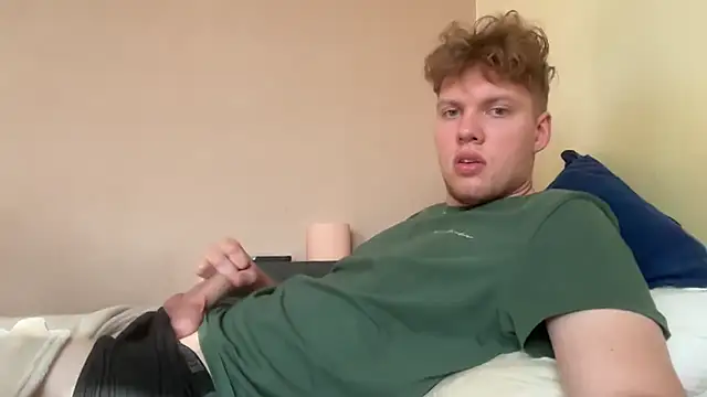 sexybooii6968 online show from 19, 7, 2026