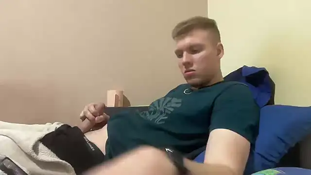 sexybooii6968 online show from 31, 7, 2026