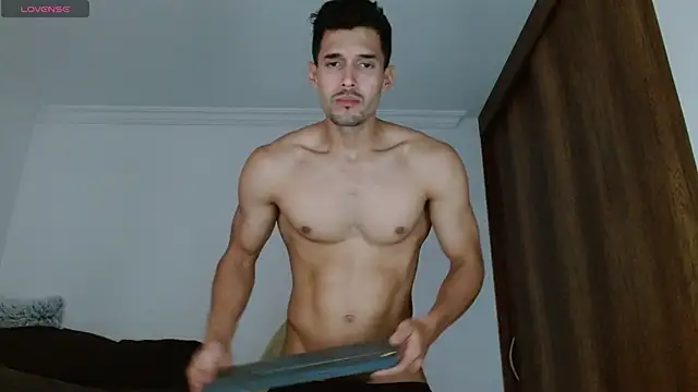 Noah jhonsonn online show from 4, 3, 2025