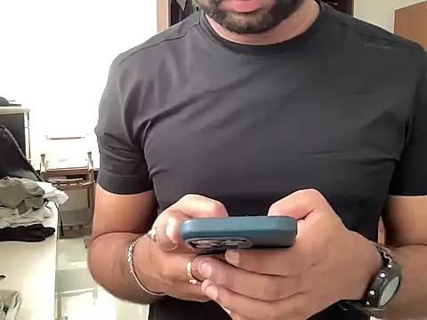Snapshot of Greekartsguru chatting on 16, 5, 2026 Greekartsguru online show from 16, 5, 2026