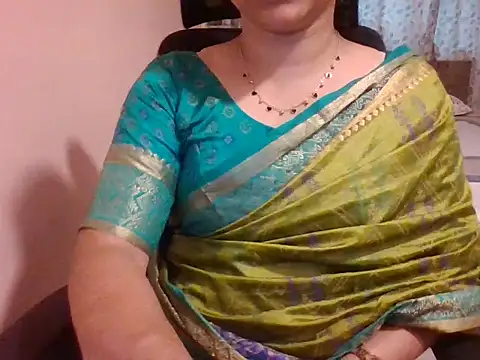 Snapshot of Pinky_4 chatting on 13, 9, 2025 Pinky 4 online show from 13, 9, 2025