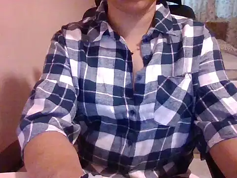 Snapshot of Pinky_4 chatting on 29, 9, 2025 Pinky 4 online show from 29, 9, 2025