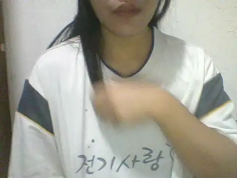 Snapshot of spankmybootyxxx chatting on 14, 1, 2026 spankmybootyxxx online show from 14, 1, 2026