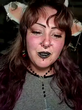Snapshot of Cutegothcrybabyx chatting on 5, 10, 2025 Cutegothcrybabyx online show from 5, 10, 2025