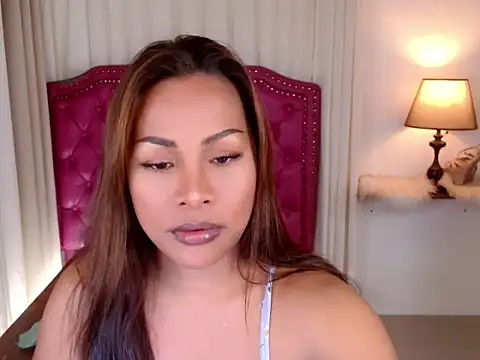 DreamLADYBOY online show from 9, 10, 2025