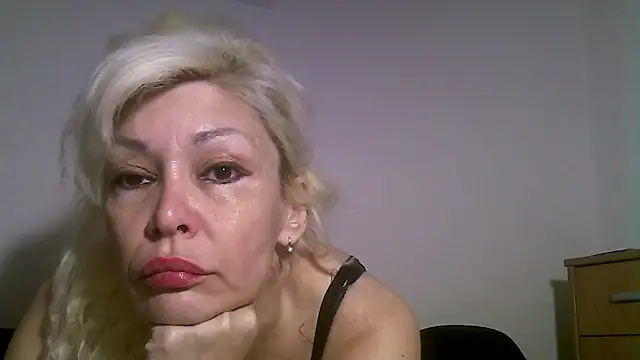 Snapshot of EvaaMina chatting on 24, 4, 2026 EvaaMina online show from 24, 4, 2026