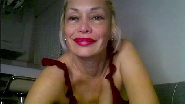 Snapshot of EvaaMina chatting on 18, 6, 2026 EvaaMina online show from 18, 6, 2026
