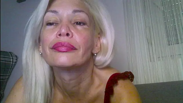 Snapshot of EvaaMina chatting on 7, 7, 2026 EvaaMina online show from 7, 7, 2026