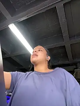 trianawhite online show from 31, 1, 2025