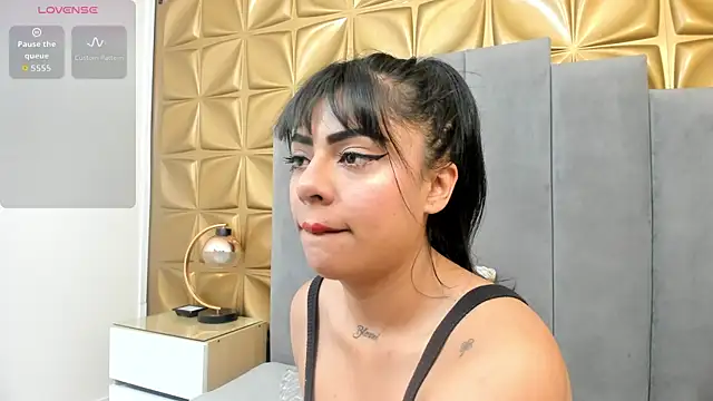 Snapshot of melani_dream chatting on 27, 5, 2026 melani dream online show from 27, 5, 2026