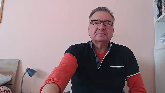 YOU6me online show from 23, 10, 2025