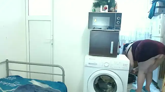 RidemerafSuzana online show from 22, 3, 2025