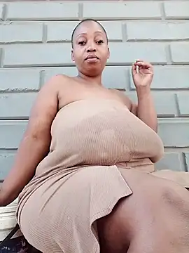 Snapshot of winterqueenx chatting on 20, 12, 2024 winterqueenx online show from 20, 12, 2024