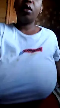 winterqueenx online show from 25, 2, 2025