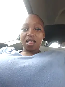 winterqueenx online show from 1, 12, 2025