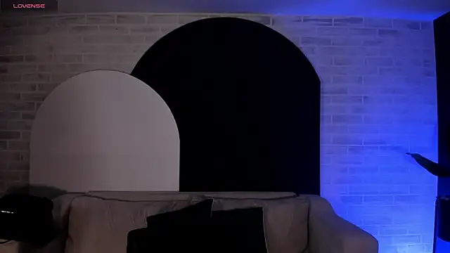 Snapshot of AnaDurant chatting on 26, 10, 2025 AnaDurant online show from 26, 10, 2025