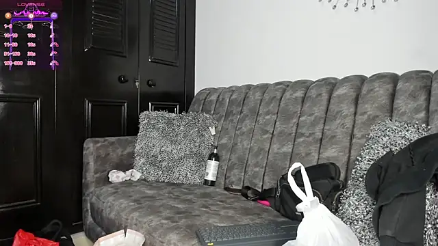 Keyla Milf online show from 20, 9, 2025