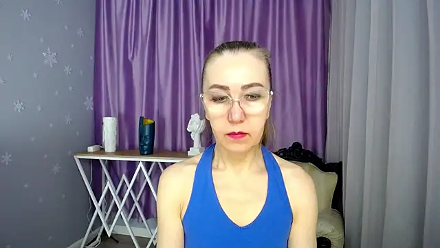 Snapshot of queen_a_n_i chatting on 19, 3, 2025 queen a n i online show from 19, 3, 2025