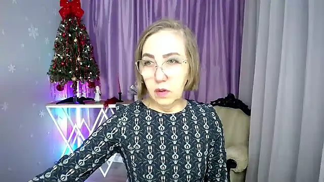 queen a n i online show from 14, 1, 2026