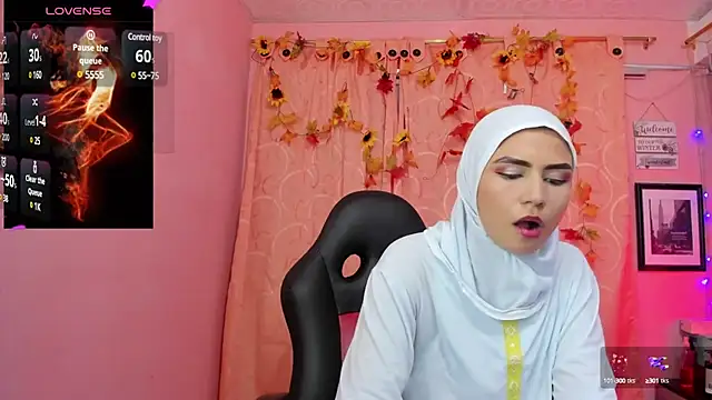 DarshaKhemu online show from 11, 12, 2024