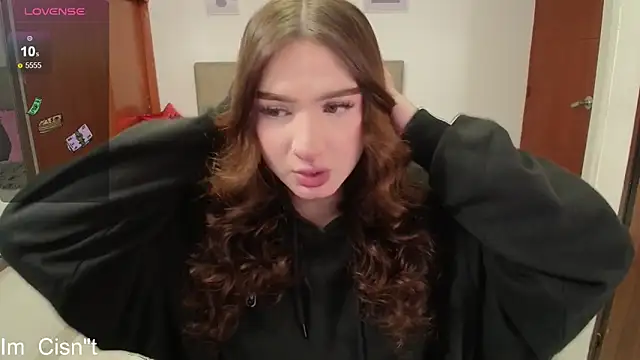 Miley Baker online show from 5, 2, 2025