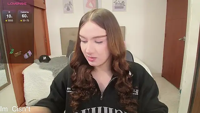 Miley Baker online show from 28, 2, 2025