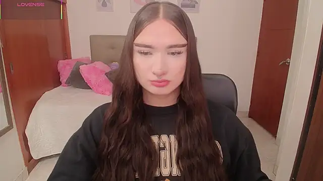 Miley Baker online show from 28, 2, 2026