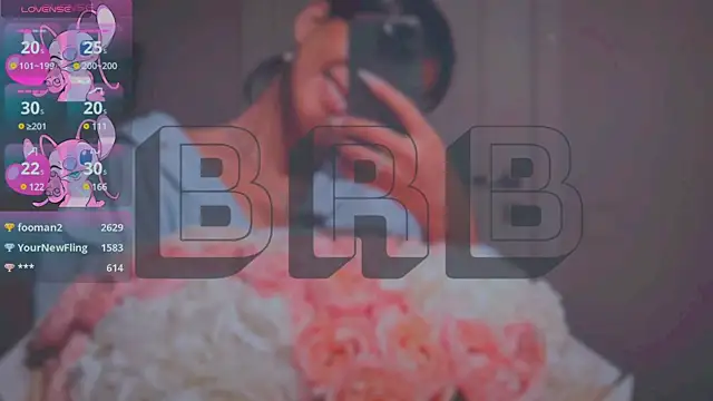 Mia Tin online show from 24, 2, 2025