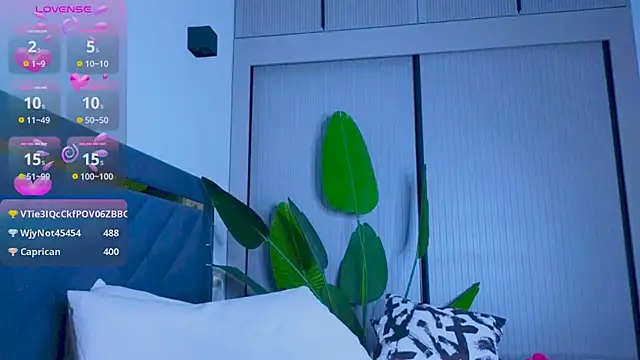 Mia Tin online show from 16, 9, 2025