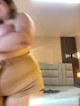 EYMI TOMSOM online show from 7, 3, 2025