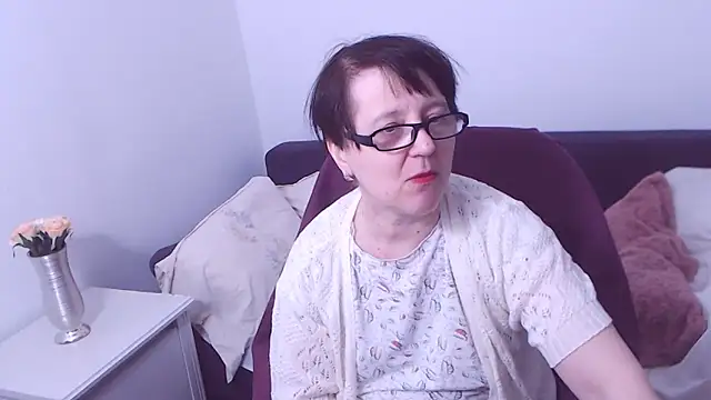 ChristaRose online show from 24, 2, 2025