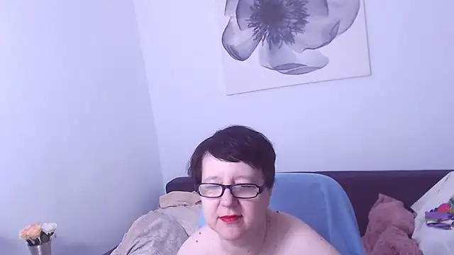 ChristaRose online show from 12, 10, 2025