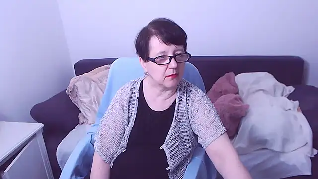 ChristaRose online show from 19, 4, 2026