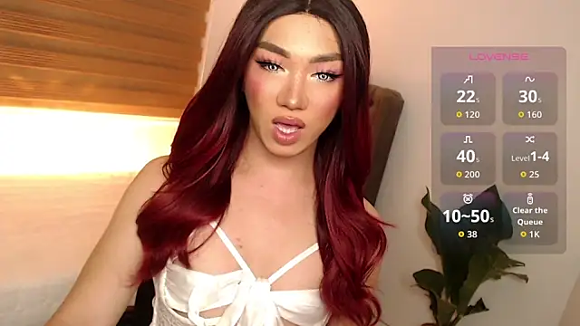 Local Hoelyx online show from 12, 9, 2025