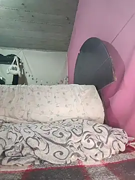 Snapshot of elfo_del_infierno chatting on 12, 12, 2024 elfo del infierno online show from 12, 12, 2024