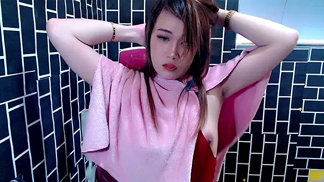 Snapshot of 9inSelfSucker chatting on 19, 9, 2025 9inSelfSucker online show from 19, 9, 2025