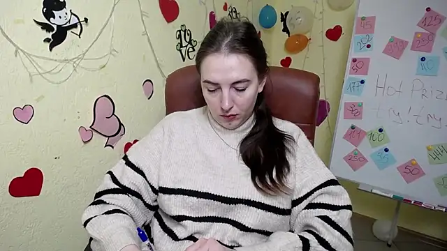 Snapshot of KaleyReed chatting on 13, 2, 2025 KaleyReed online show from 13, 2, 2025