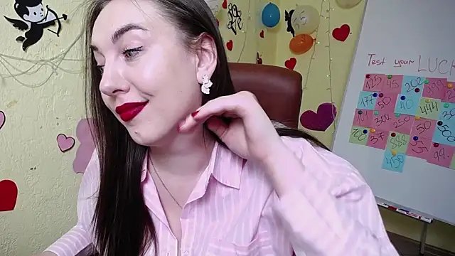 Snapshot of KaleyReed chatting on 20, 2, 2025 KaleyReed online show from 20, 2, 2025
