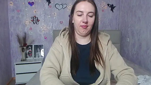 Snapshot of KaleyReed chatting on 26, 2, 2025 KaleyReed online show from 26, 2, 2025