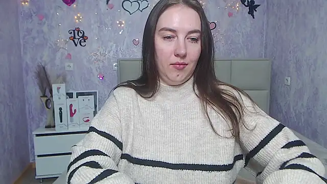 Snapshot of KaleyReed chatting on 4, 3, 2025 KaleyReed online show from 4, 3, 2025
