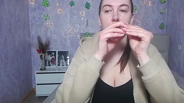 Snapshot of KaleyReed chatting on 15, 3, 2025 KaleyReed online show from 15, 3, 2025