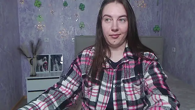 Snapshot of KaleyReed chatting on 22, 3, 2025 KaleyReed online show from 22, 3, 2025