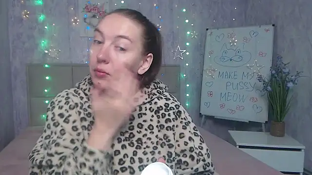 Snapshot of KaleyReed chatting on 26, 9, 2025 KaleyReed online show from 26, 9, 2025