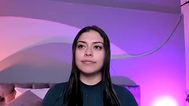 Snapshot of Nicolle_W chatting on 20, 3, 2025 Nicolle W online show from 20, 3, 2025