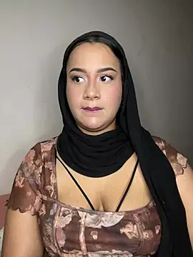 Maryam yamal online show from 20, 2, 2025