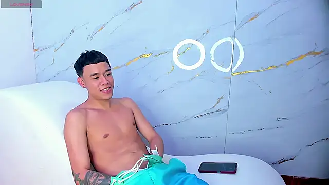 SecretsParty online show from 1, 11, 2025