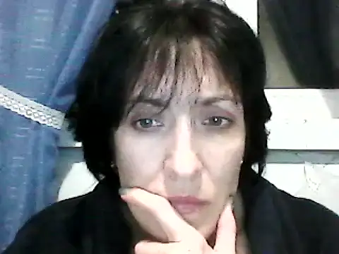 Snapshot of SunnyAmorre chatting on 1, 1, 2025 SunnyAmorre online show from 1, 1, 2025