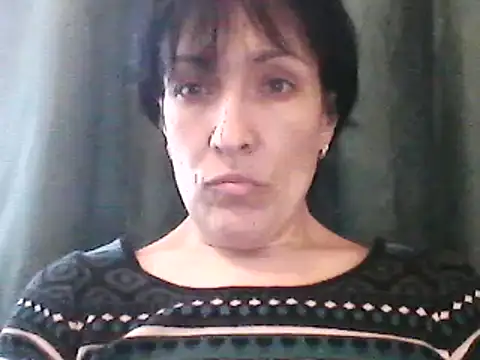 Snapshot of SunnyAmorre chatting on 5, 1, 2025 SunnyAmorre online show from 5, 1, 2025