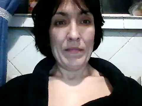 Snapshot of SunnyAmorre chatting on 11, 1, 2025 SunnyAmorre online show from 11, 1, 2025