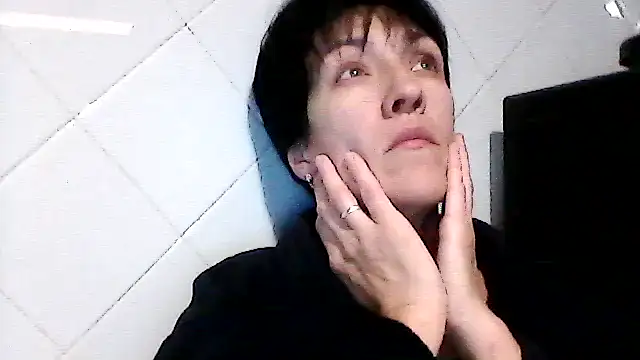 Snapshot of SunnyAmorre chatting on 24, 9, 2025 SunnyAmorre online show from 24, 9, 2025